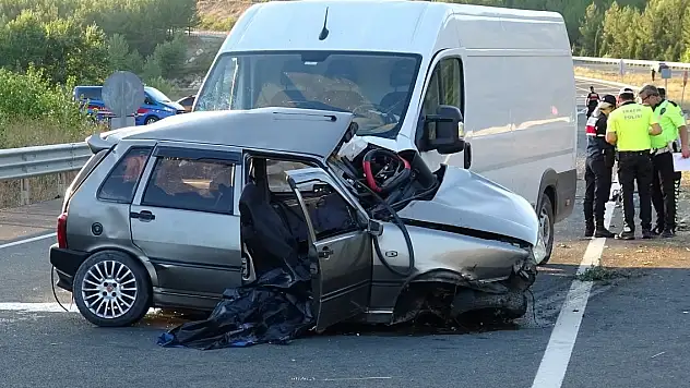 Karabük'te trafik kazası: 1 ölü, 1 yaralı