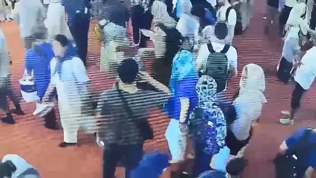 Çalan da turist mağdur olan da