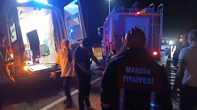 Mardin'de minibüs ile kamyonet çarpıştı: 7 yaralı