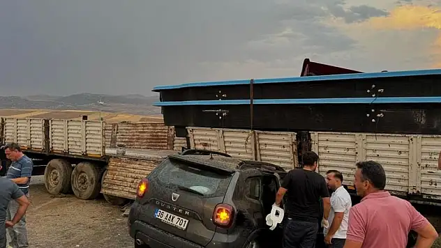 Kırıkkale'de TIR ile otomobil çarpıştı: 6 yaralı