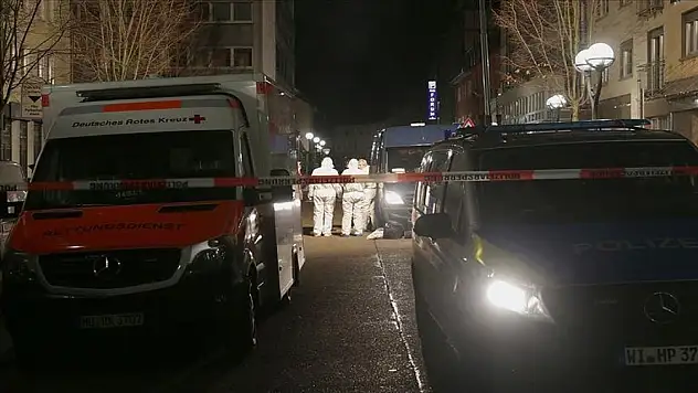 Şehir festivalinde bıçaklı saldırı: 3 ölü