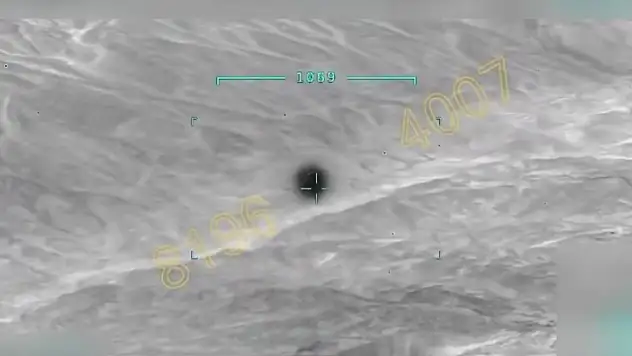 PKK'ya ait maket uçakları vurularak düşürüldü