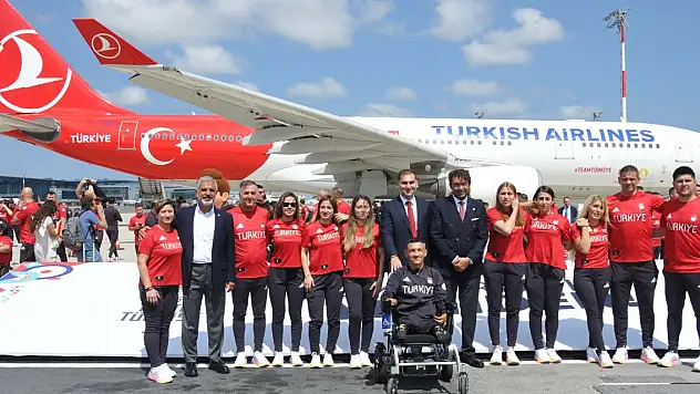 Paralimpik milli takımı 94 sporcuyla Paris'e gitti