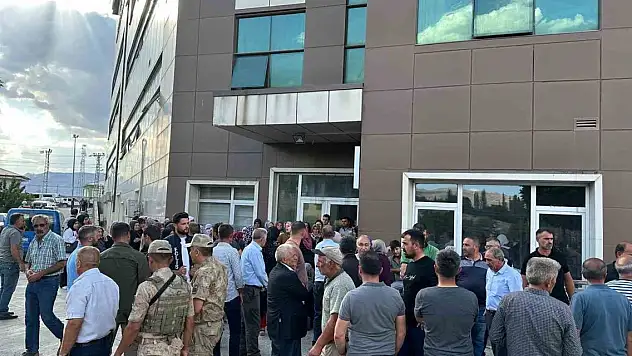 Kağızman'da silahlı kavga: 1 ölü, 6 yaralı