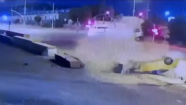 Motosikletin sürücüsü öldü, kaza kamerada