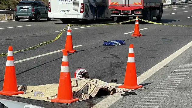 Hız tutkunu motosiklet sürücüsü hayatını kaybetti