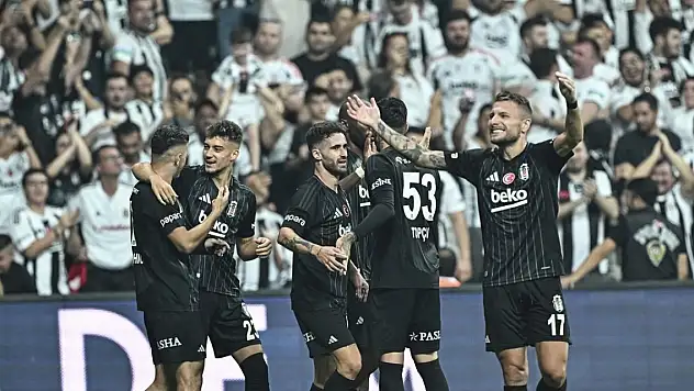 Son Dakika! Beşiktaş, Avrupa'da 5 golle turladı