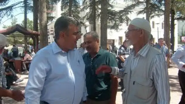 Başkan Özgüven vatandaşlarla buluştu