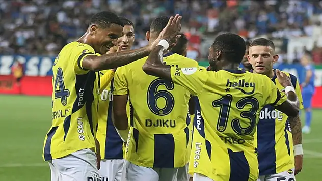 Fenerbahçe, Kadıköy'de 3 golle alev aldı