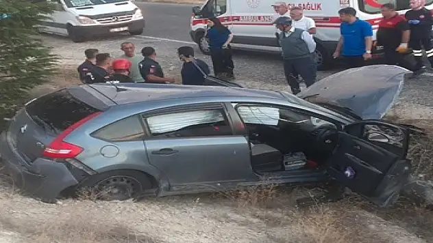 Şarampole devrilen otomobilin sürücüsü öldü