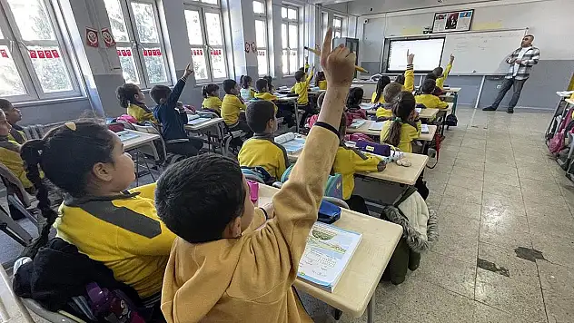 Yeni müfredatla kaynaştırma öğrencilerine 'farklılaştırılmış eğitim' başlıyor