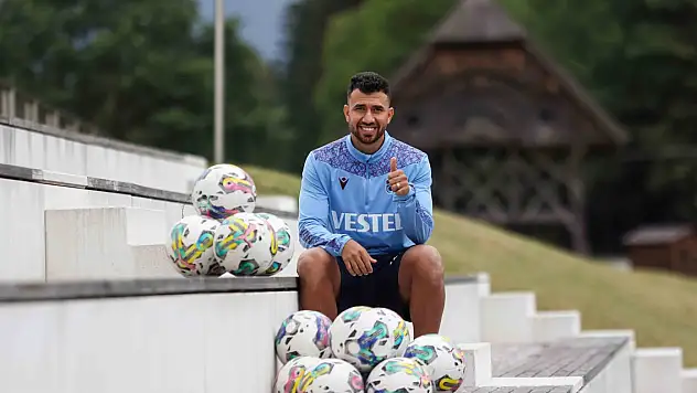 Trabzonspor'da bir ayrılık daha!