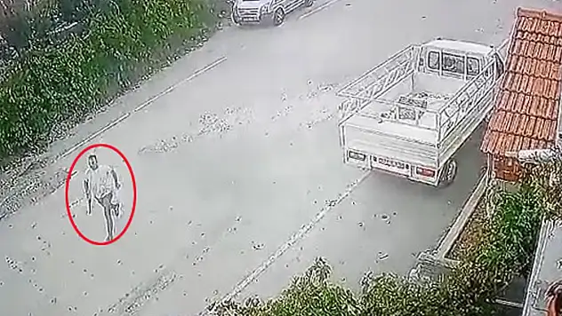 Baba ve oğlunu pompalı tüfekle öldürdü