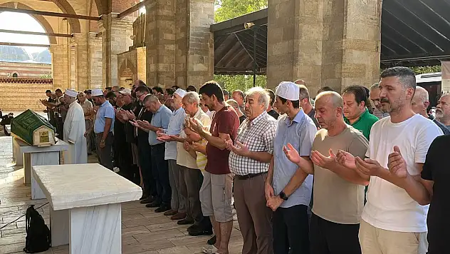 Sinema ve tiyatro sanatçısı Umut Avcı, hayatını kaybetti