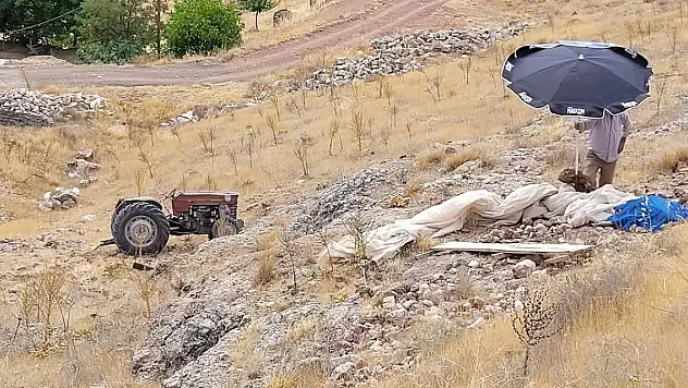 Şarampole devrilen traktörün sürücüsü öldü