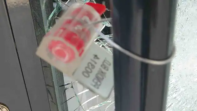 Pendik'te taciz skandalının yaşandığı Sarıyer Börekçisi mühürlendi