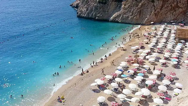 Küresel ısınma turizm sezonunu uzatıyor