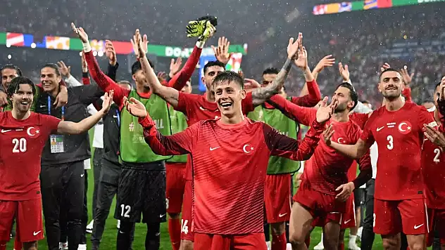 Milli heyecan başlıyor! Galler-Türkiye: Muhtemel 11'ler