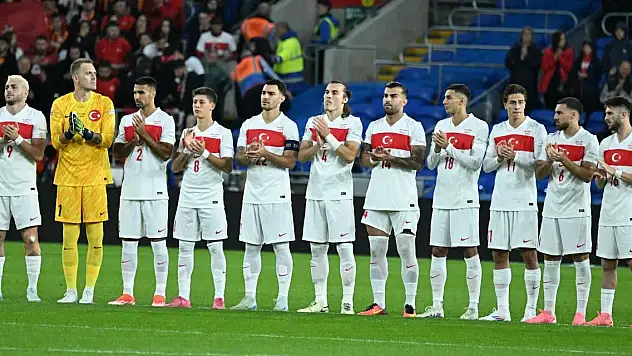 10 kişi kalan Milli Takım, Galler'den 1 puan aldı