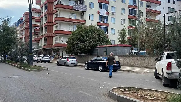 Diyarbakır'da amca çocukları arasında bıçaklı-sopalı kavga: 5 yaralı
