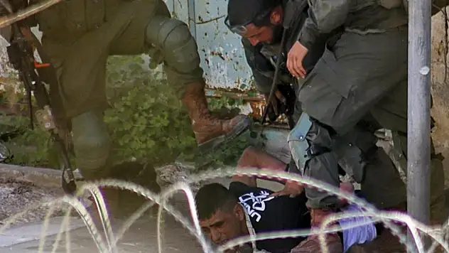 İsrail'in Megiddo Hapishanesi'nden görüntüler Filistinli esirlere yapılan kötü muameleyi ortaya koydu