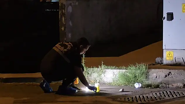 Silahlı çatışma: 1 ölü 4 yaralı