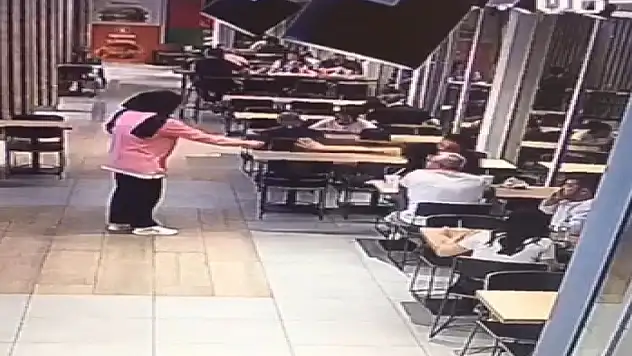 Kendisini mesajla rahatsız eden kişiyi vuran kadın tutuklandı