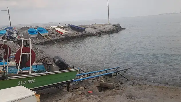 Balık tutarken denize düşüp hayatını kaybetti