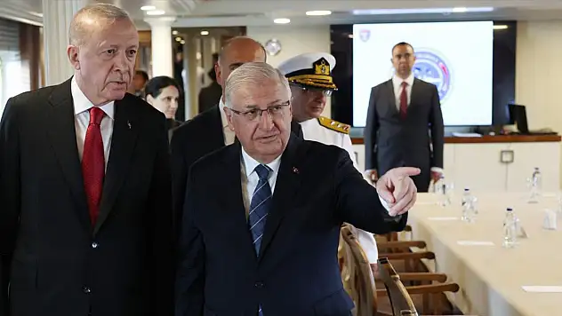 Cumhurbaşkanı Erdoğan, Atatürk'ün manevi mirası Savarona yatını ziyaret etti