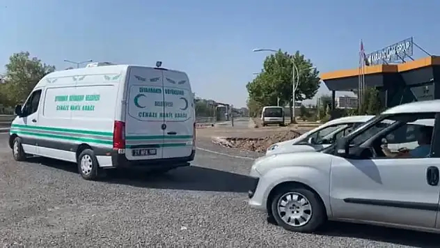 Diyarbakır'da ölü bulunan Narin Güran'ın cenazesi yakınlarına teslim edildi