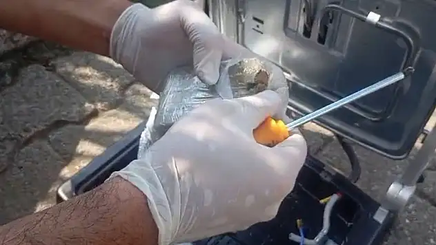 Tost makinesinden uyuşturucu çıktı