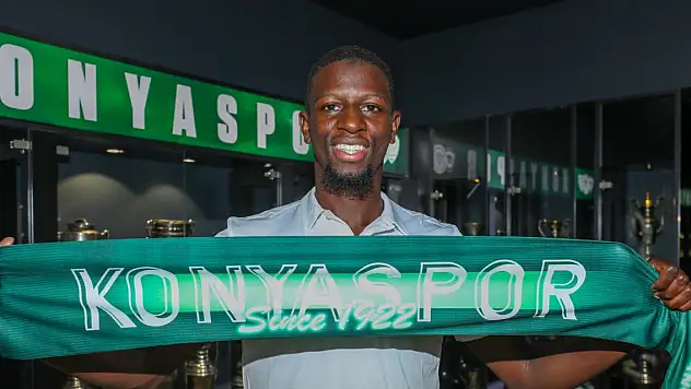 Konyaspor yeni transferini duyurdu