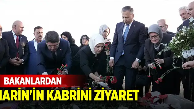Bakanlar Narin'in kabrini ziyaret etti