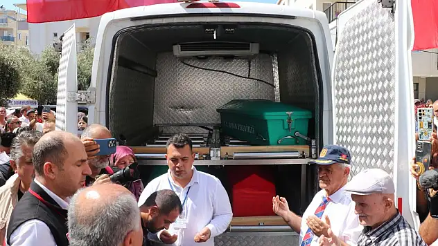 Ayşenur Ezgi Eygi'nin cenazesi, Aydın'da babaevine getirildi