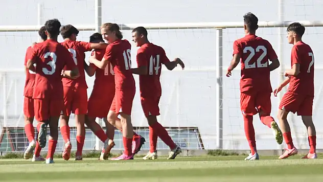 Türkiye U16 Futbol Takımı, Romanya'yı 5-1 mağlup etti