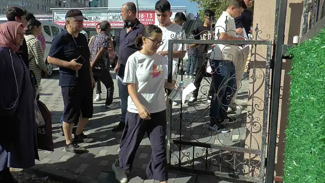 Ortaöğretim KPSS heyecanı başladı