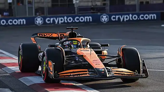 Azerbaycan'da kazanan Oscar Piastri