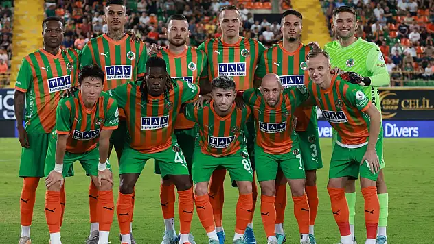 Alanyaspor-Hatayspor maçından gol sesi çıkmadı