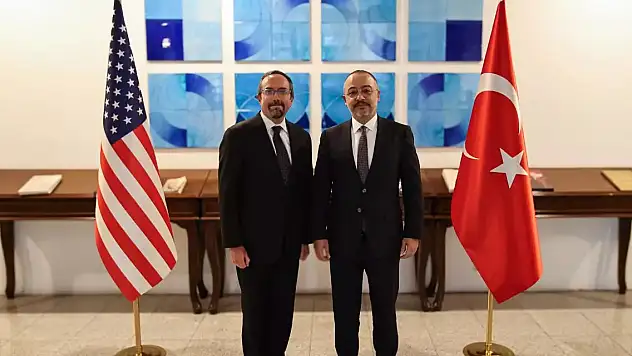 ABD ile Türkiye arasında Suriye zirvesi