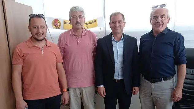 Cemiyet'ten Akyüz'e tebrik ziyareti