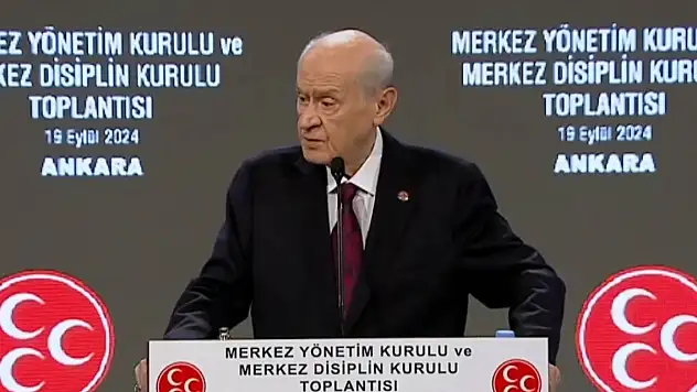 Bahçeli: Anayasa'nın ilk 4 maddesine şaşı bakanlar bizim için yok hükmündedir