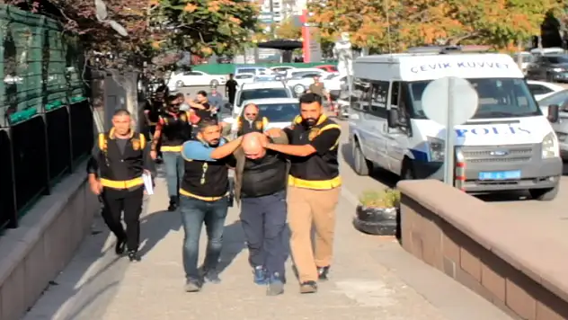 Damadına ateş ederken ona siper olan kızını öldürdü, tutuklandı