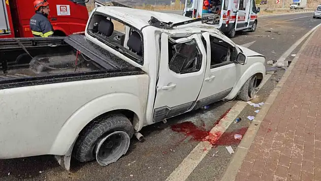 Bilecik'te devrilen araçtaki 1 kişi öldü, 3 kişi yaralandı