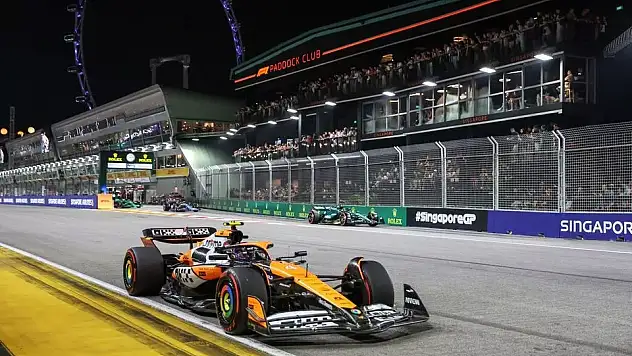 Lando Norris Singapur'da rahat kazandı