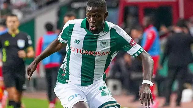 Konyasporlu Keyta dikkat çekti!