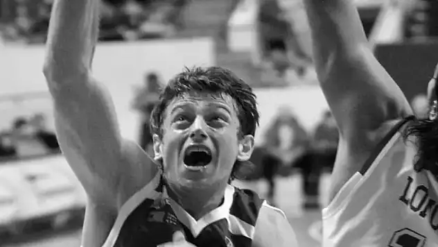 Eski milli basketbolcu Asım Pars evinde ölü bulundu