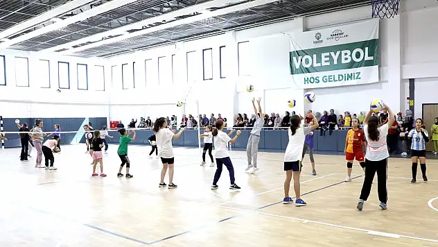 Karatay Belediyespor'da voleybol altyapı seçmeleri tamamlandı