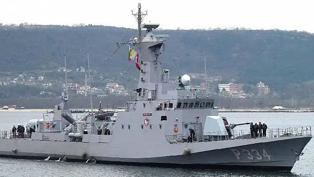 Türk savaş gemileri KKTC limanlarını ziyaret edecek