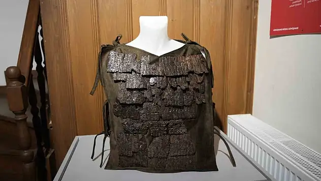 Roma Lejyoner Zırhı bin 500 yıl sonra çıkarıldığı topraklara geri döndü