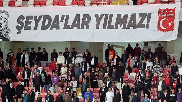 Sivasspor-RAMS Başakşehir maçında Şeyda Yılmaz unutulmadı